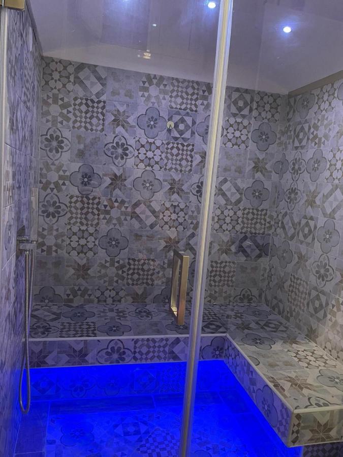 Terrazza Aragon Room And Spa Neapel Exteriör bild